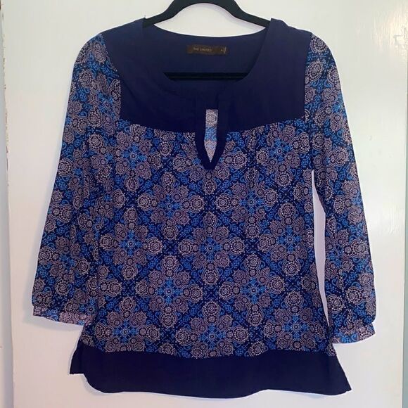 The Limited mosaic print notch neck top - Picture 2 of 8
